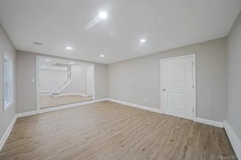 4 Evans Street Coram NY 11727