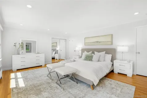 233 Evandale Road Scarsdale NY 10583