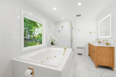 233 Evandale Road Scarsdale NY 10583