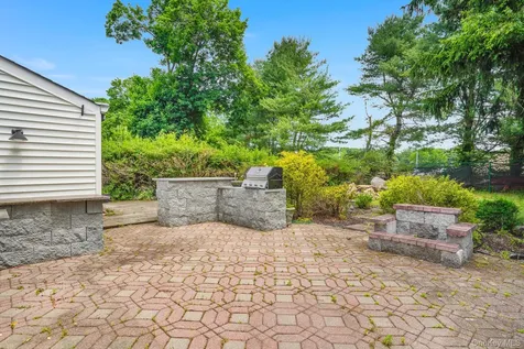 28 Ziegler Avenue Poughkeepsie NY 12603