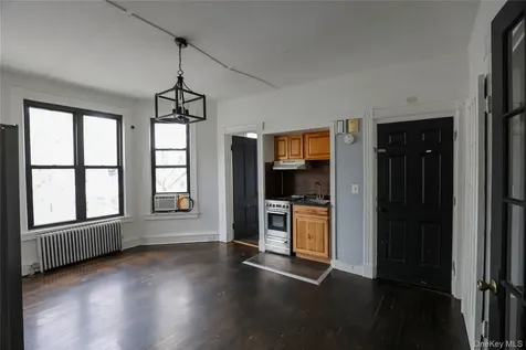 141 Saint James Street Kingston NY 12401