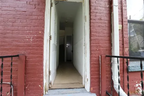 141 Saint James Street Kingston NY 12401