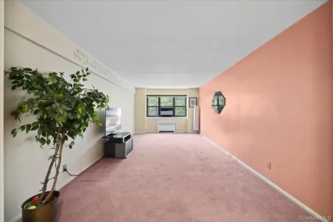 51 White Oak Street New Rochelle NY 10801