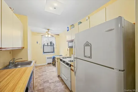 51 White Oak Street New Rochelle NY 10801