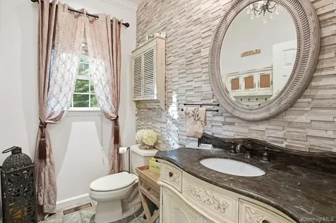 1 Donahue Court Buchanan NY 10511