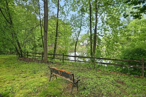 1 Donahue Court Buchanan NY 10511