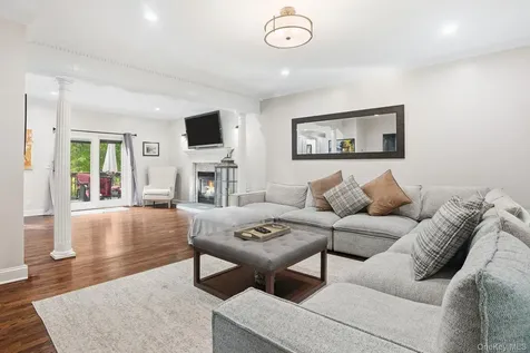 1 Donahue Court Buchanan NY 10511