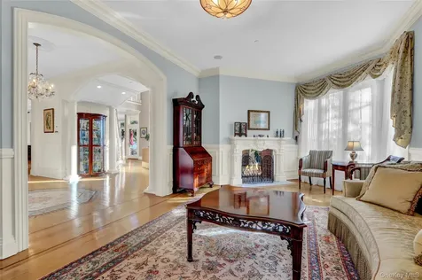 265 Asharoken Avenue Northport NY 11768