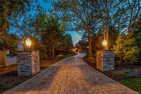 265 Asharoken Avenue Northport NY 11768