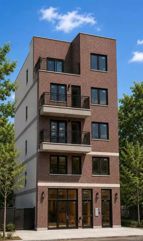 13225 41st Avenue Flushing NY 11355