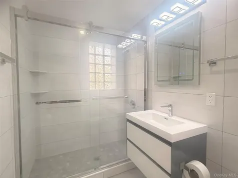 13225 41st Avenue Flushing NY 11355