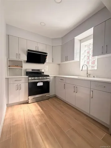 13225 41st Avenue Flushing NY 11355