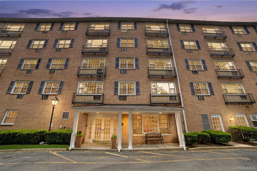 4 Consulate Drive Tuckahoe NY 10707