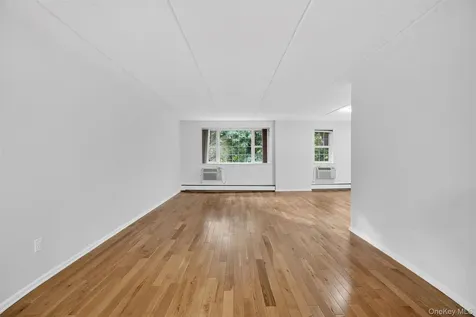 4 Consulate Drive Tuckahoe NY 10707