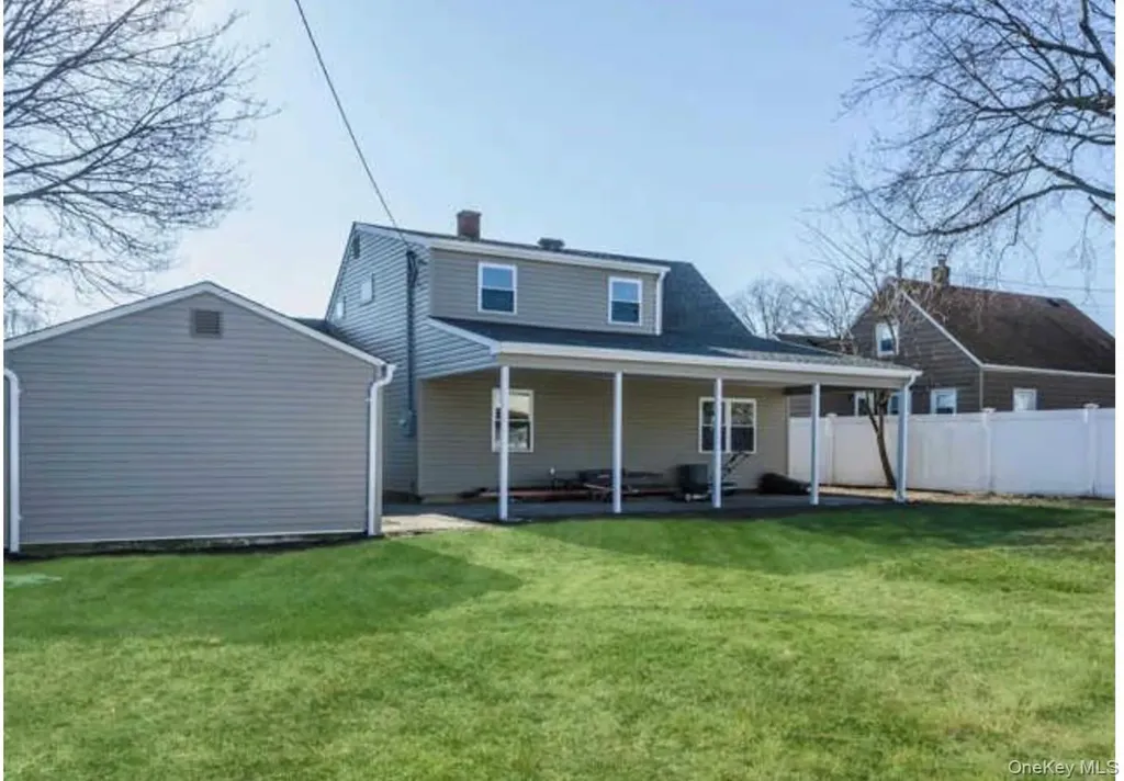 65 Morning Glory Road Levittown NY 11756