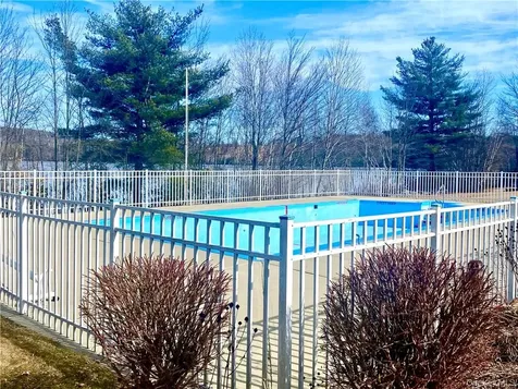 42 Krier Lane Kiamesha Lake NY 12751