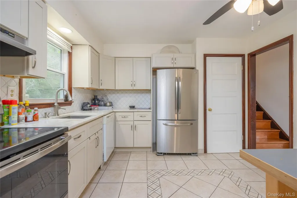 62 Barnes Road Washingtonville NY 10992