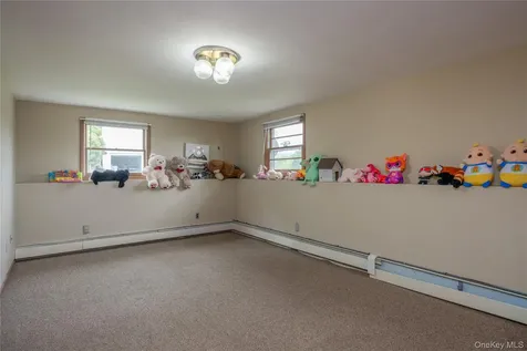 62 Barnes Road Washingtonville NY 10992