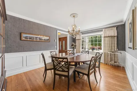 185 Old Wilmot Road Scarsdale NY 10583