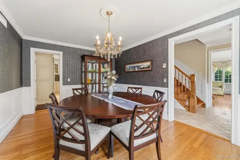 185 Old Wilmot Road Scarsdale NY 10583