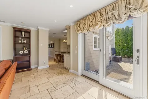 185 Old Wilmot Road Scarsdale NY 10583