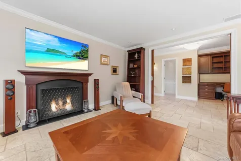 185 Old Wilmot Road Scarsdale NY 10583