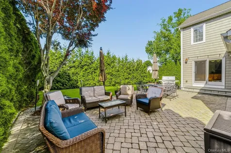 185 Old Wilmot Road Scarsdale NY 10583