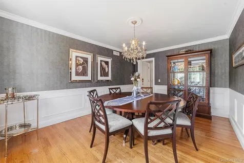 185 Old Wilmot Road Scarsdale NY 10583