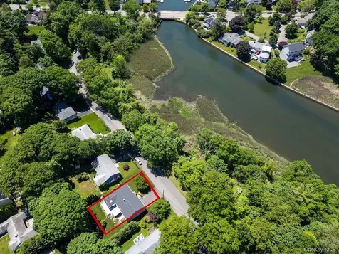 835 Shore Acres Drive Mamaroneck NY 10543