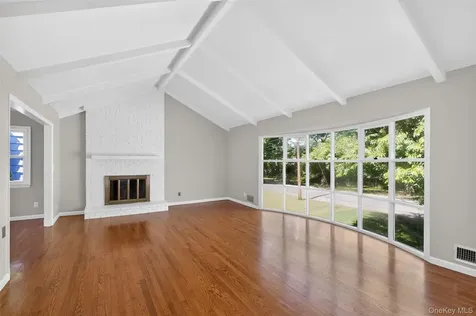 835 Shore Acres Drive Mamaroneck NY 10543