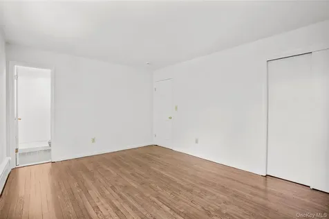 14 Jones Place White Plains NY 10606