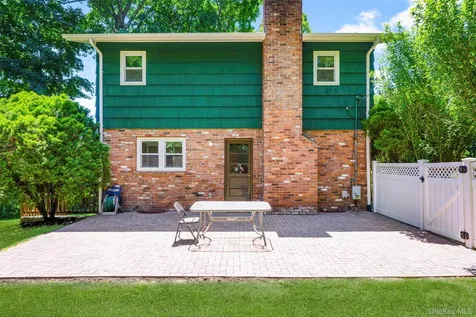 14 Jones Place White Plains NY 10606