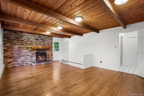 14 Jones Place White Plains NY 10606