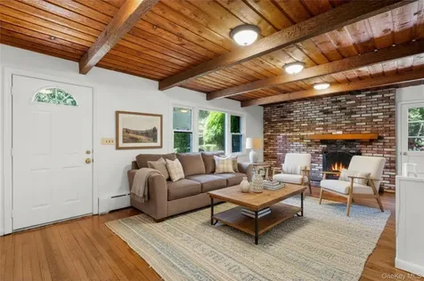 14 Jones Place White Plains NY 10606