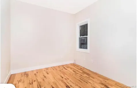 154 Woodworth Avenue Yonkers NY 10701