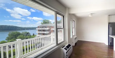 51 Maple Avenue Hastings-on-hudson NY 10706