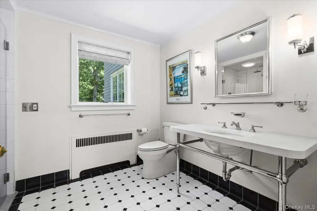 254 Mclain Street Bedford Corners NY 10549