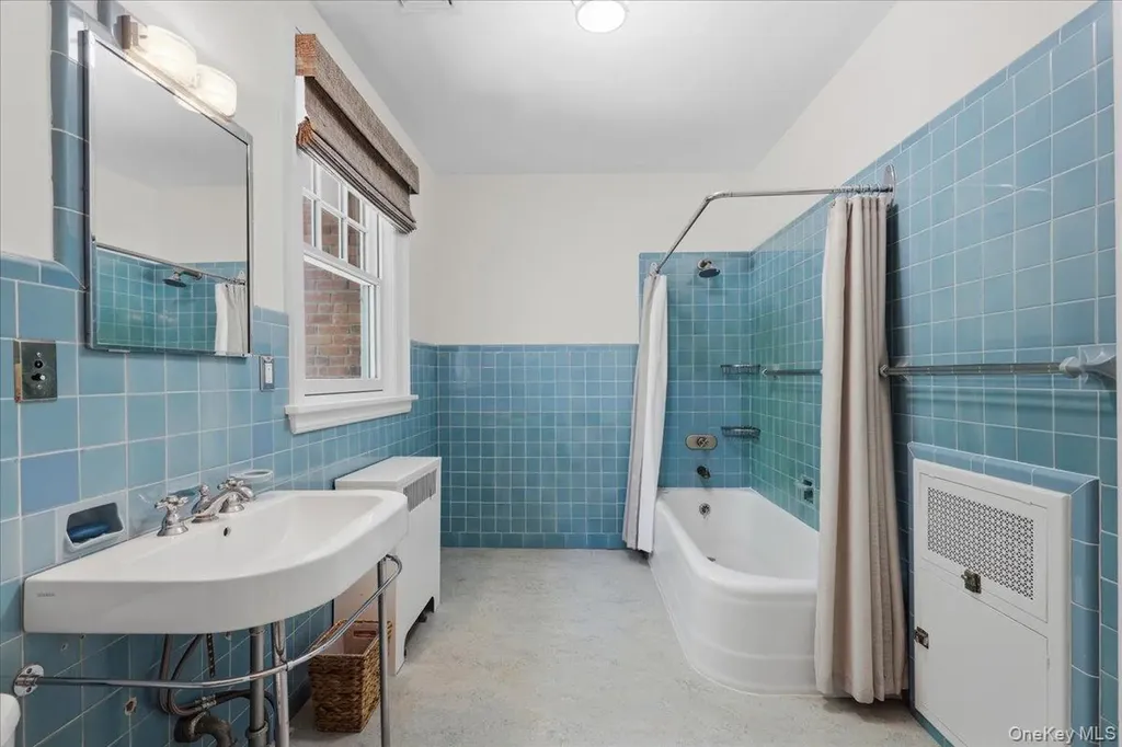 254 Mclain Street Bedford Corners NY 10549