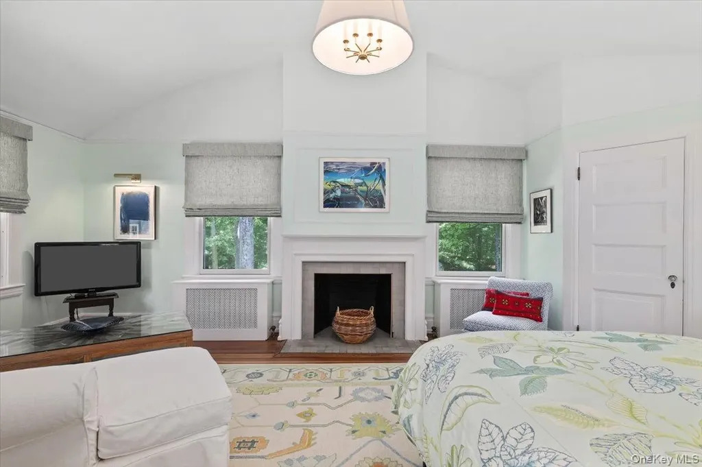 254 Mclain Street Bedford Corners NY 10549