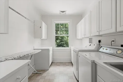 254 Mclain Street Bedford Corners NY 10549