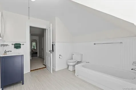 254 Mclain Street Bedford Corners NY 10549