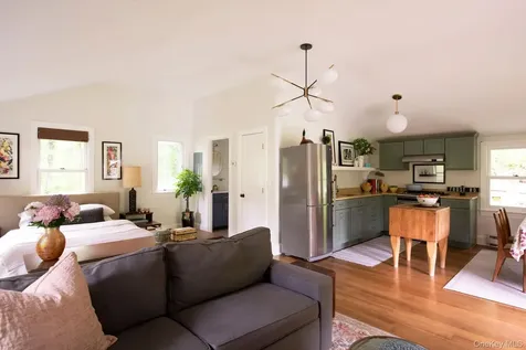 85 Frost Road Rhinebeck NY 12572