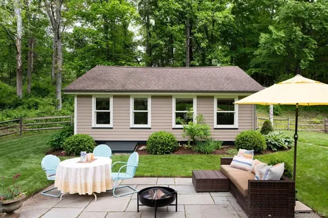 85 Frost Road Rhinebeck NY 12572