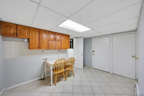 30 A Andover Lane Hicksville NY 11801