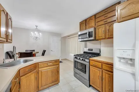 30 A Andover Lane Hicksville NY 11801