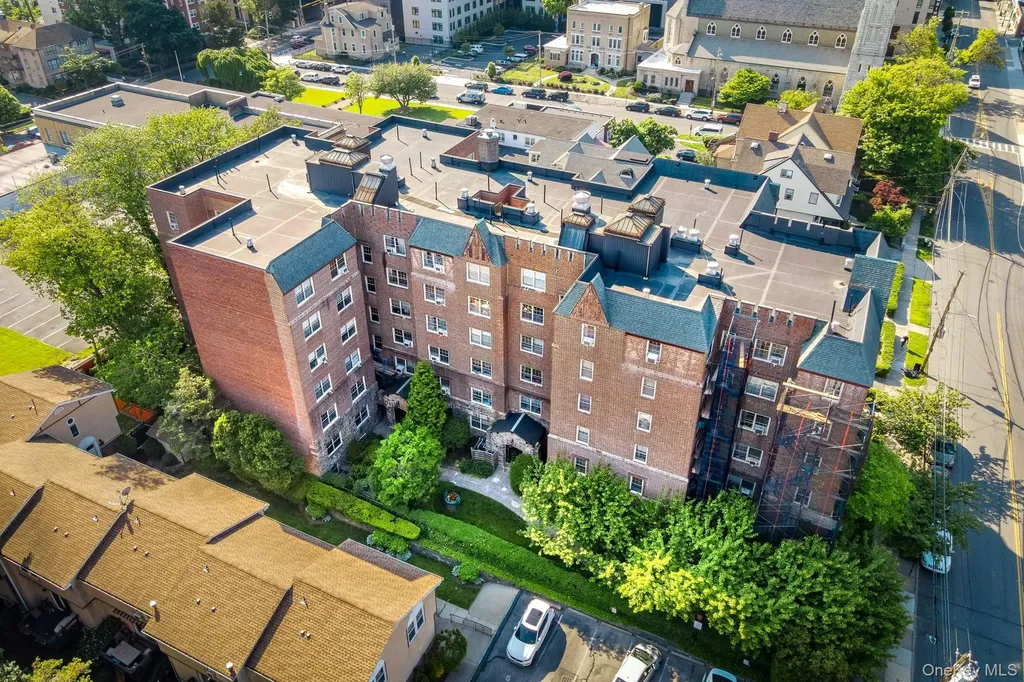 151 Centre Avenue New Rochelle NY 10805