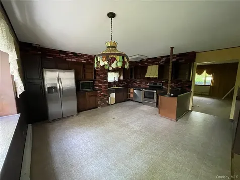 2 Troy Place Patterson NY 12563