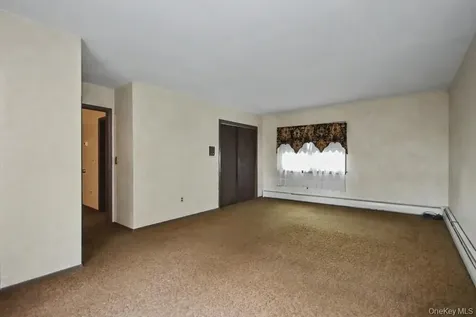 2 Troy Place Patterson NY 12563