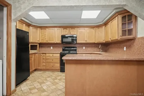 2 Troy Place Patterson NY 12563
