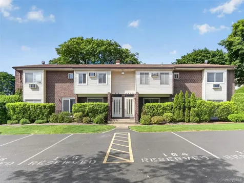 10E Blue Hill Orangeburg NY 10962